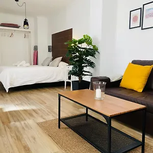  Apartamento Patio De Barberos 2